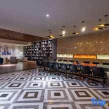 Crystal Hotel· Panjinwenlv International City, 帕宁 — 照片 2