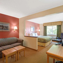 Days Inn & Suites Airport Albuquerque, 阿尔伯克基 — 照片 5