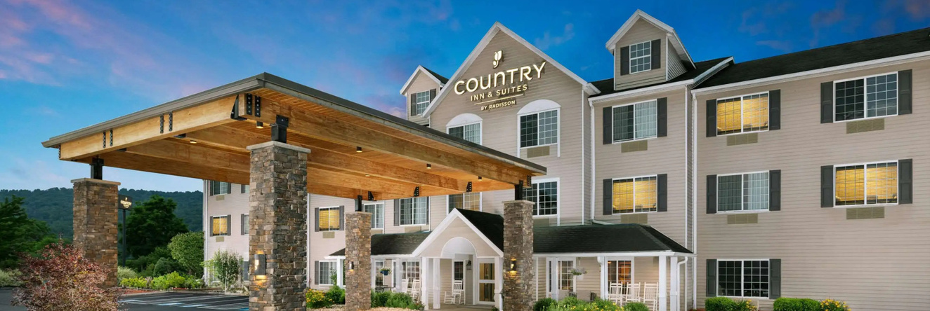 Country Inn & Suites By Radisson, Big Flats (Elmira), Ny, Хорсхедс — фото 1