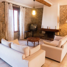 Holiday Home in Montbrun-des-Corbieres with Pool, 蒙布兰-德科尔比埃 — 照片 5