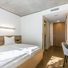 Green City Hotel Vauban, Freiburg im Breisgau — photo 5