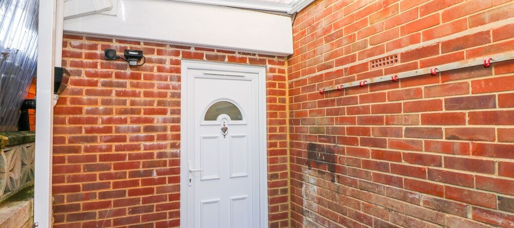 5 Firle Road Annexe, Lancing — photo 1