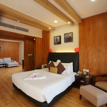 Moksha Himalaya Spa Resort, 卡绍利 — 照片 3