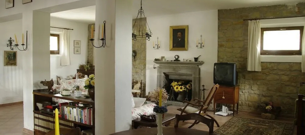 Villa Le Querce, 圣塞韦里诺马尔凯 — 照片 1