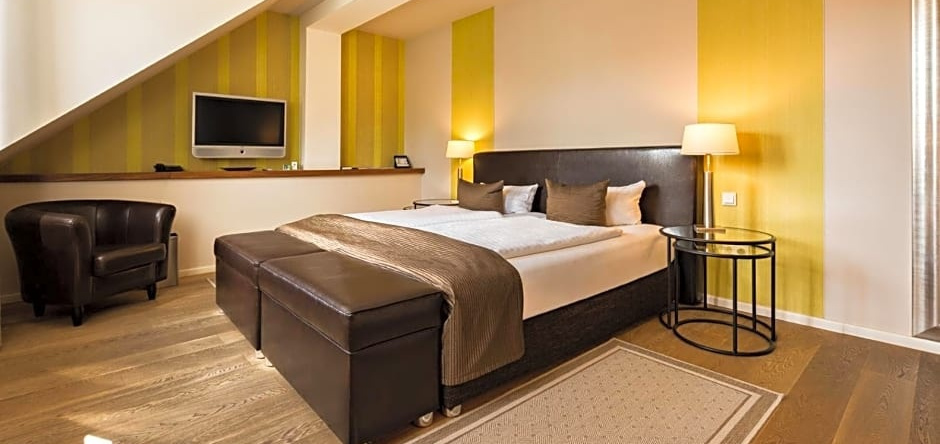 Hotel & Gasthof Zur Linde, 米兴多夫 — 照片 1