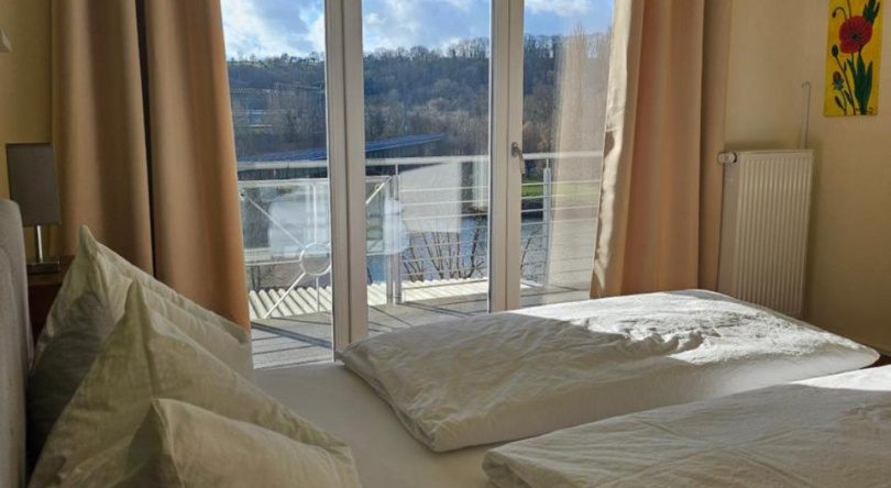 Hotel Sonne Garni, 雅格斯特费尔德 — 照片 1