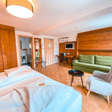 Hotel Gasthaus zur Sonne, 丁克尔斯比尔 — 照片 2