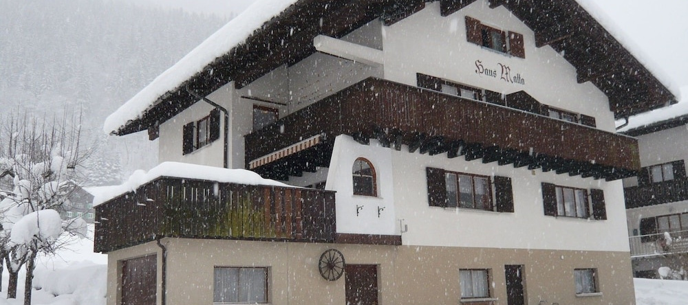 Modern Apartment in Silbertal With Sauna, 锡尔伯塔尔 — 照片 1