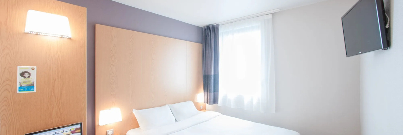 B&B HOTEL Lille Villeneuve d'Ascq Grand Stade 3 étoiles, 阿斯克新城 — 照片 1