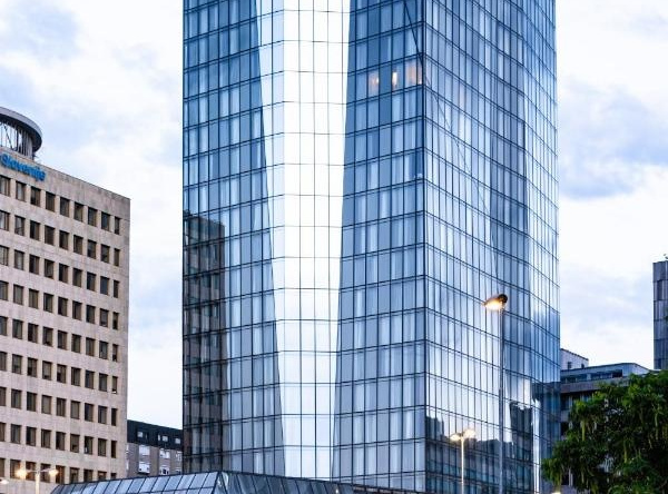 Grand Plaza Hotel and Congress Centre, 卢布尔雅那 — 照片 1