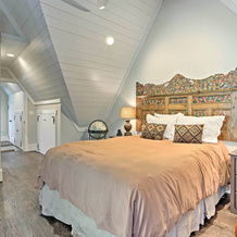 Enchanting Tryon Home W/ Hot Tub ~ 14 Mi To Tiec!, Трайон — фото 4