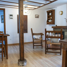 House With 4 Bedrooms in Anciles, With Wonderful Mountain View, Furnished Balcony and Wifi Near the Slopes, 贝纳斯克 — 照片 3