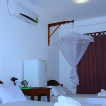 Nature Park Udawalawe, 廷巴克图 — 照片 5