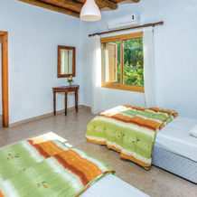 Nice Home in Miliou-paphos With Wifi and 3 Bedrooms, 米利厄 — 照片 3