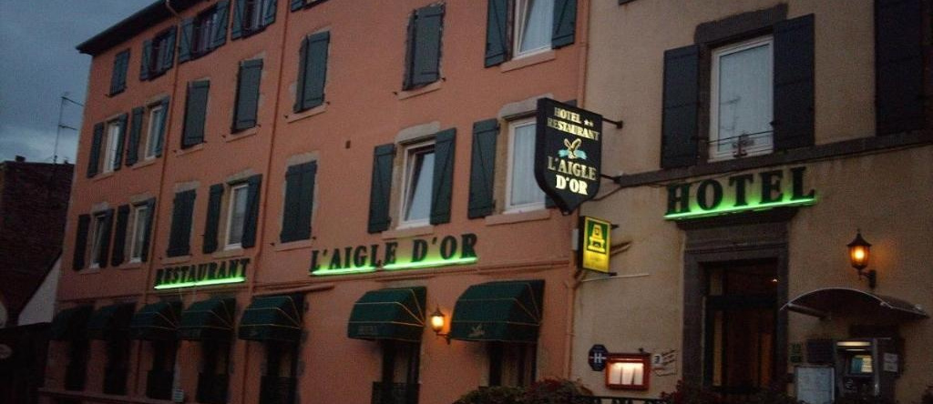 À l'Aigle d'Or, 兰巴克普雷盖布维莱 — 照片 1