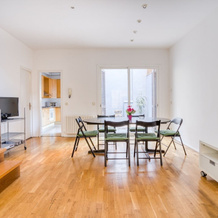 Simplistic Holiday Home in Barcelona With Balcony, Sant Boi de Llobregat — photo 2