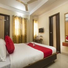 OYO 14200 Hotel Oasis, 巴格多格拉 — 照片 2