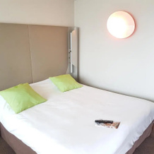 Pink Rainbow Hotel (TEST HOTEL), Issoire — photo 5