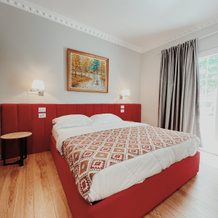 Ruby Palace, Vlore — photo 3