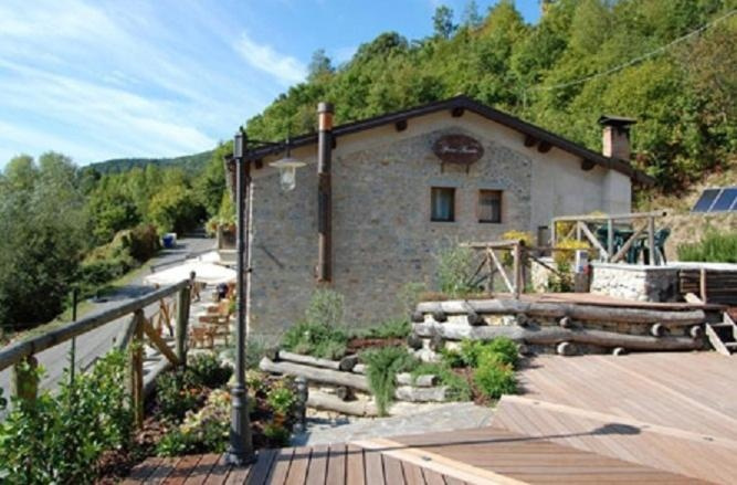 Agriturismo Spino Fiorito, Казола ин Луниджана — фото 1