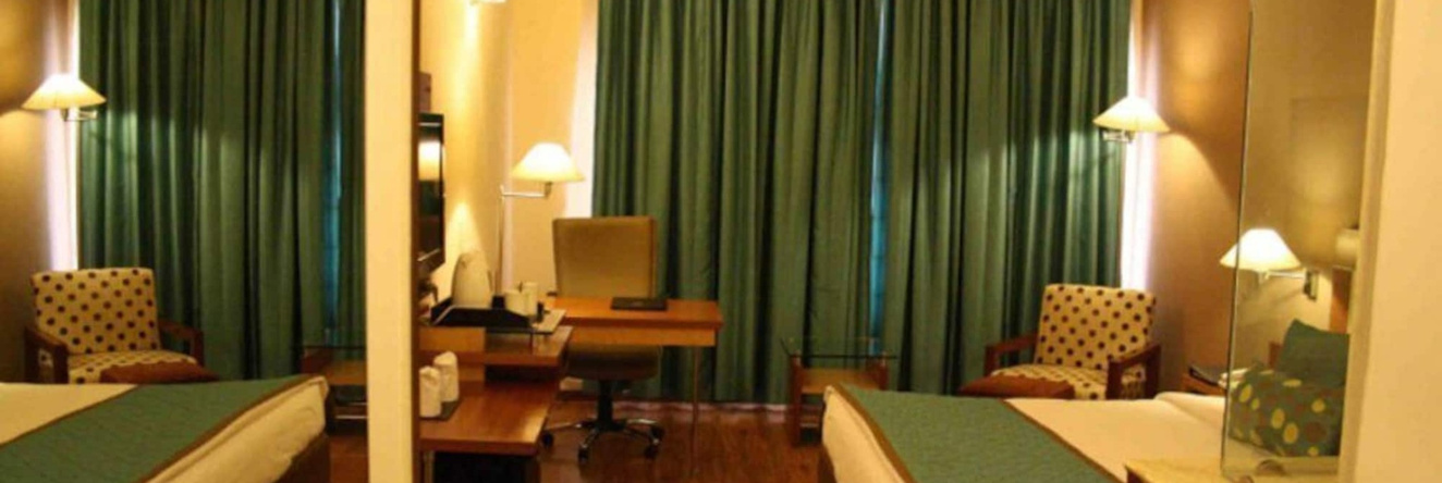 The Landmark Hotel, 坎普尔 — 照片 1