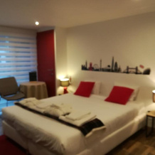Bed  Breakfast Les Sont Dailleurs, Шарлеруа — фото 4