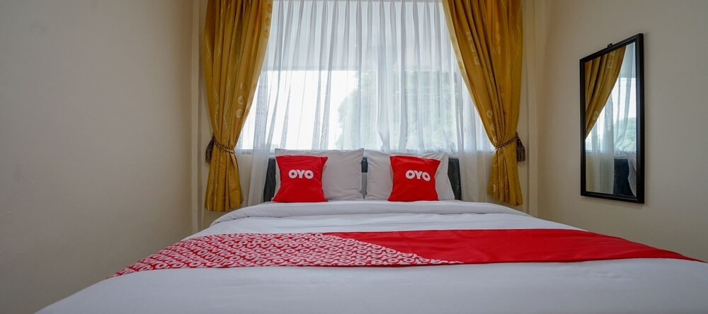 Hotel Tri Mustika By Oyo Rooms, Сунгайлиате — фото 1