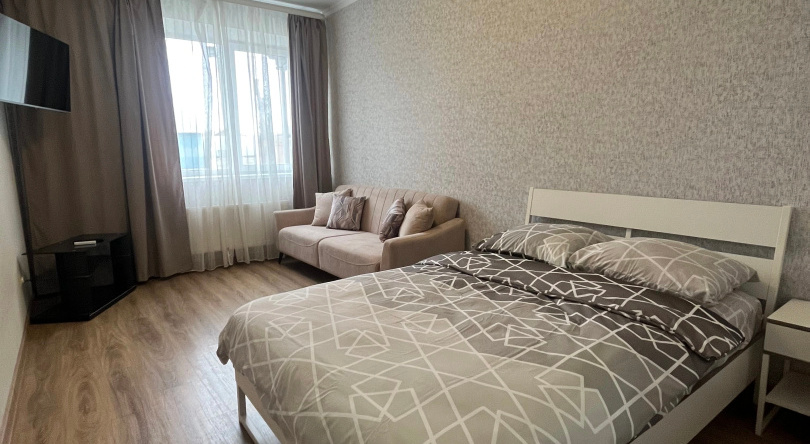 Uyutnaya Kvartira Flat, Azov — photo 1