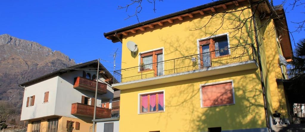 Discover Italy, 蓬泰内莱阿尔卑 — 照片 1