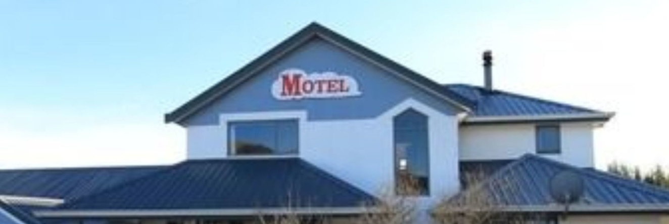 Bonnie Knights Motel, 莫斯吉尔 — 照片 1