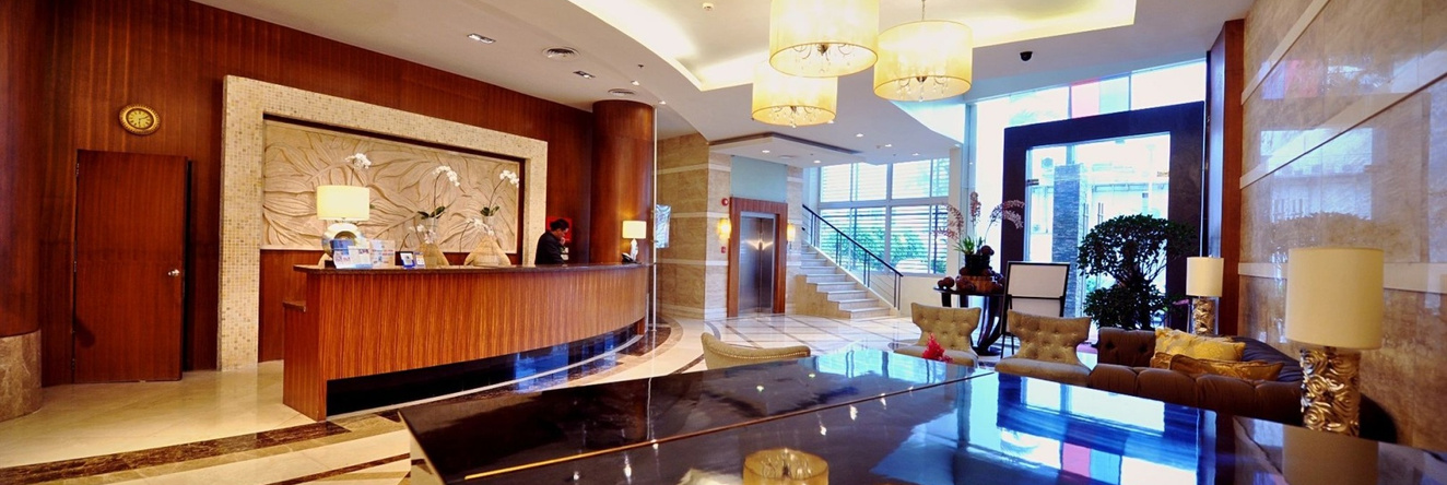The Avenue Plaza Hotel, 那牙 — 照片 1