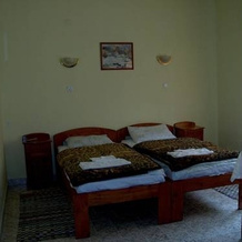 Róza Hotel És Apartmanház, Эстергом — фото 3