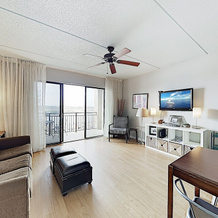 Historic District W/ River Views & Balcony 1 Bedroom Condo, Уилмингтон — фото 2