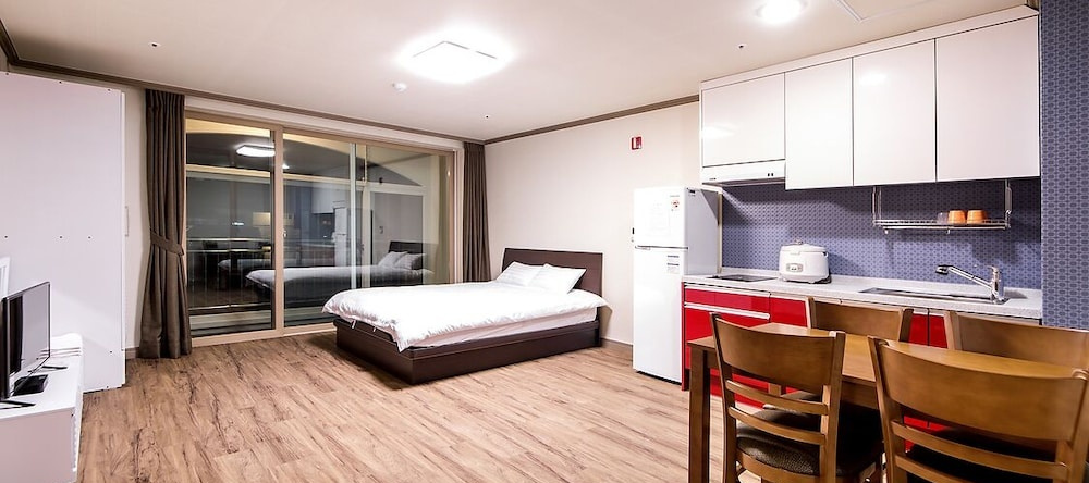 milmo resort, Jeoksang-myeon — photo 1