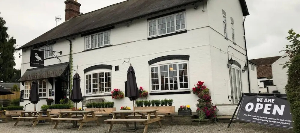 Historic Hall Wing nr York Leeds Free Hot tub, Tadcaster — photo 1