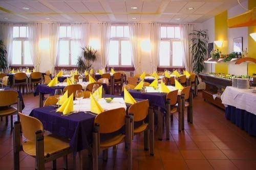Georg-Leber-Haus Hotel & Tagungszentrum, 凯尔克海姆 — 照片 1