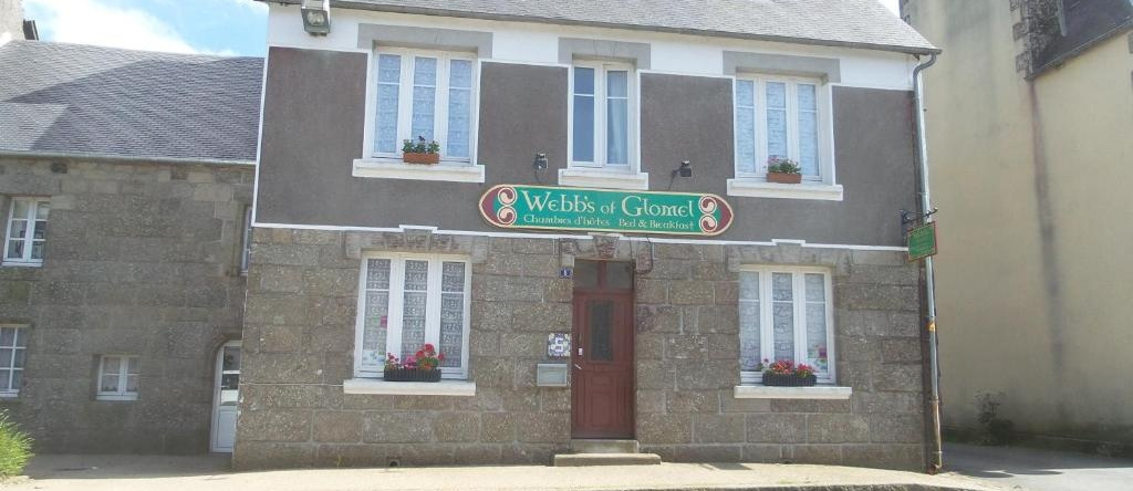 Webb's of Glomel, Glomel — photo 1