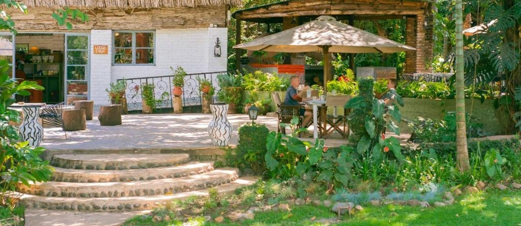Mount Meru Game Lodge, 乌萨河 — 照片 1