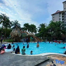 Beachfront Bliss with 3BR Sea View Glory Beach PD, Port Dickson — photo 3