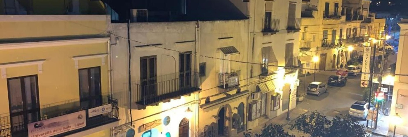 Casa Luna, Lipari — photo 1