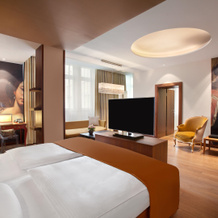 Hotel Vier Jahreszeiten Kempinski München, Мюнхен — фото 3