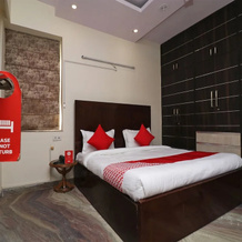 OYO 49758 Hotel Royal Harbour, 哈尔迪亚 — 照片 5