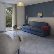 Holiday Home In Mediterranean Style With Air Con And Bubble Bath, Фабрег — фото 4