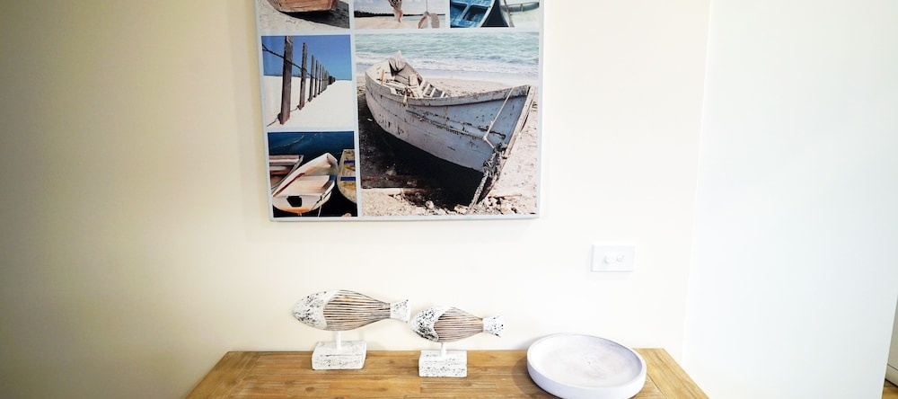 Captains Cove Waterfront Apartments, Paynesville — photo 1