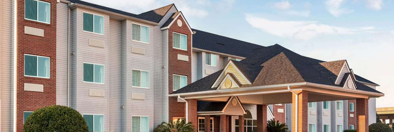 Microtel Inn & Suites By Wyndham Tifton, Тифтон — фото 1