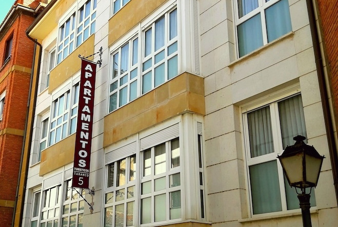 Apartamentos Turísticos Taranco 5, Аро — фото 1