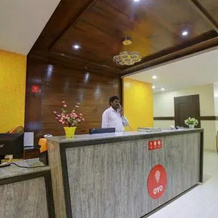 Shree Sapthakoti Residency Parraadise Lodge By OYO Rooms, 卡杜尔 — 照片 2