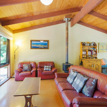 Caseys Pet Friendly Beach Cottage, Mystery Bay — photo 2