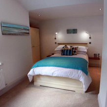 Tudor Lodge, Manorbier — photo 4