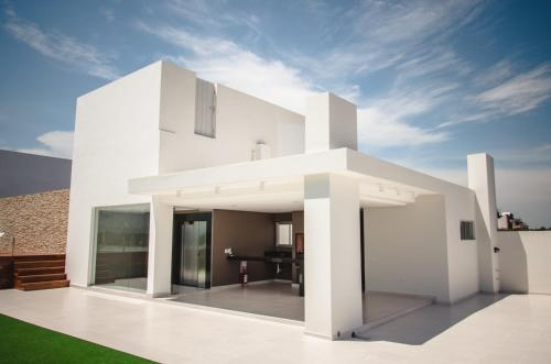 Realty PY Saravi, Asuncion — photo 1
